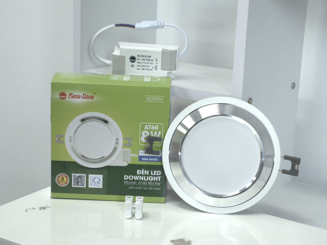 Đèn âm trần chiếu sáng gắn trần, ốp trần Rạng Đông 8W -AT04L 90/8W